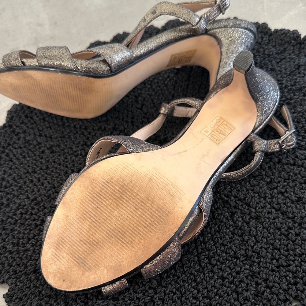 Town Shoes Leather | Metallic Strappy Heels | Size 8 - Picture 10 of 11